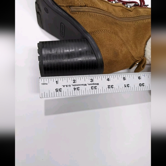 Nine West Peer 2 Sherpa Cuff Ankle Boots 9 M Construction Boot Look Heeled - Picture 7 of 14